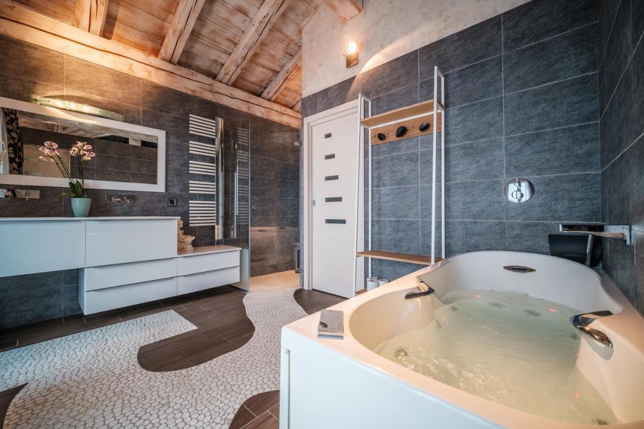 Chalet Ancolie ティニュ エクステリア 写真